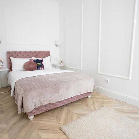 Etoile City Center Apartments Belgrado Exterior foto